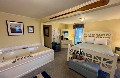 Ludington Bed & Breakfast | Ludington House B&B