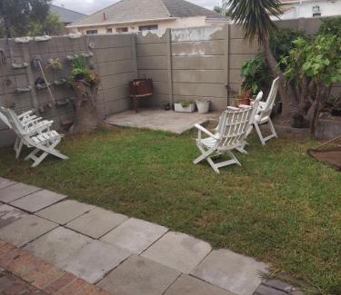 Trawal House | Ludinz Guest House, Self catering