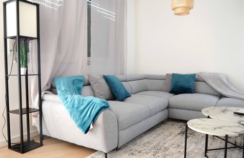 Sudliche Innenstadt Apartment | Ludwigshafen railroad station residence