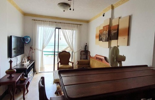 Atacames Apartment | Lugar con bello atardecer frente al mar