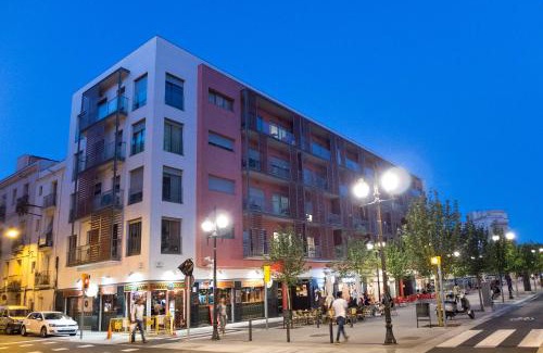 Poblenou Apartment | Lugaris Rambla Apartments