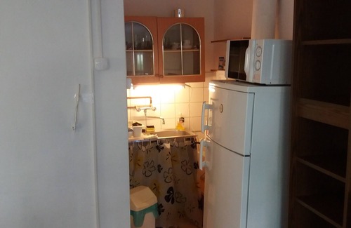 Badacsony Apartment | Lugas Kisapartman 1-bedroom apartment in enchanting Badacsonytomaj with AC, WiFi