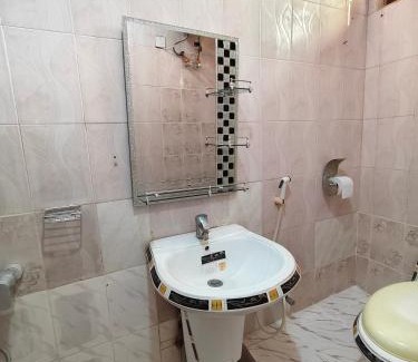 Stone Town Apartment | Luhasa second floor apartment