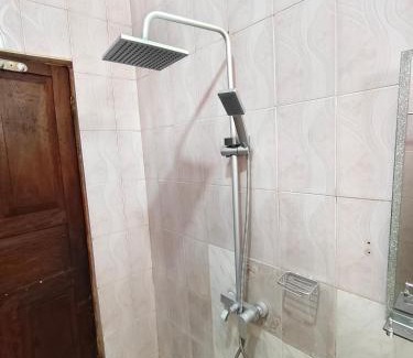 Stone Town Apartment | Luhasa second floor apartment