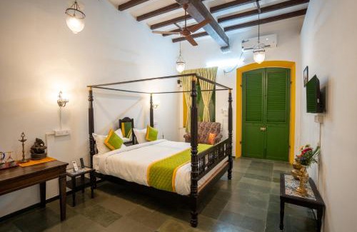 White Town Hotel | Luigi Villa
