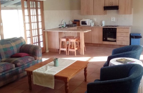 Emadlangeni House | Luiperdkloof Trout Lodge