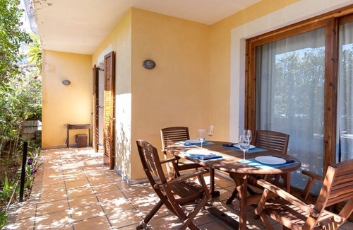 Santa Maria Navarrese Apartment | Luisa Sunny House