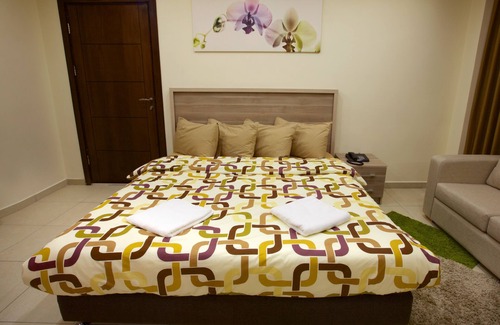 Al Jubeiha Hotel | Lujain Hotel/Studio
