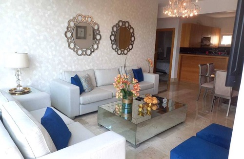 Santiago Province Apartment | Lujoso Apartamento en Santiago con WiFi y piscina