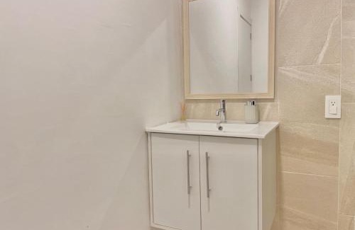 Manta Apartment | Lujoso, Moderno y acogedor Departamento
