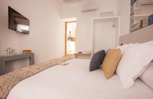 Santa Cruz House | Lukanda Mariana
