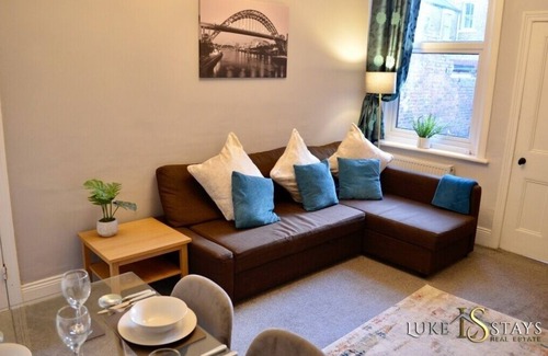 Gosforth House | Luke Stays - Sandringham