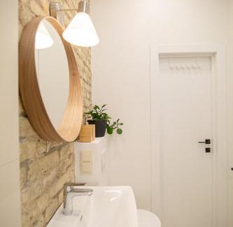Old Town Apartment | Lukiškės Central Apartment - Self Check-in and Parking Option
