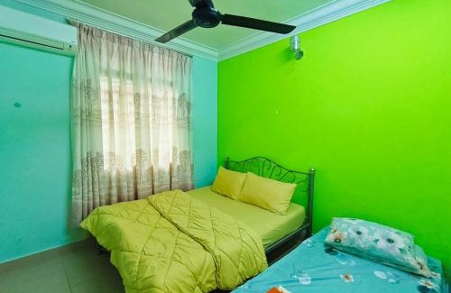 Port Dickson House | Lukut Holiday Home