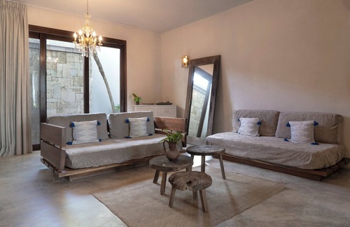 Zona Hotelera Hotel | Lula Tulum, a Small Luxury Hotel