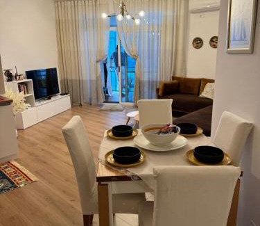 Golem Apartment | Luli apartment Durrës