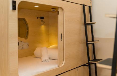 Kampung Paroi Hotel | Luma Nest Capsules