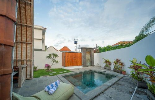 Sanur Kauh Villa | Lumbung Style Studio with Pool, 10 mins to the beach