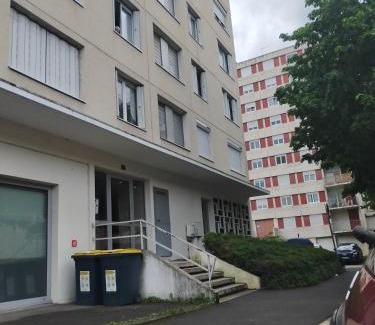 Rive-de-Gier Apartment | Lumière et Espace, Lyon et Pilat à votre Portée