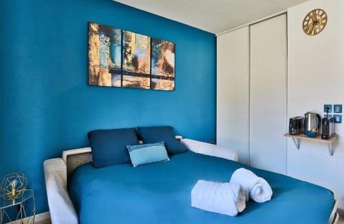 Jean Moulin - Marius Berliet Apartment | "Lumières",centre-ville, fonctionnel, cosy, au calme, avec espace de travail, faculté Lyon 3