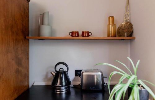 Cygnet House | LUMI cottage in Cygnet art food and nature haven