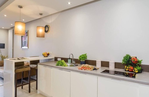 Mirow Apartment | Lumina luxury apart in Platinium Towers
