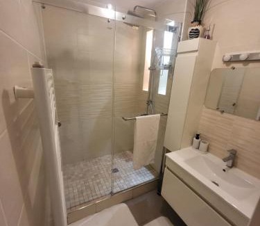 Beauvais Apartment | Lumineux appartement