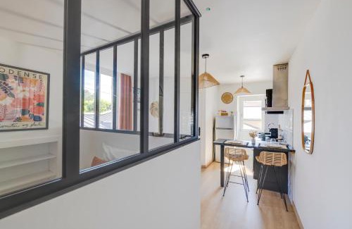 Brive-la-Gaillarde Apartment | Lumineux Cocon - Centre Historique - 5min Gare