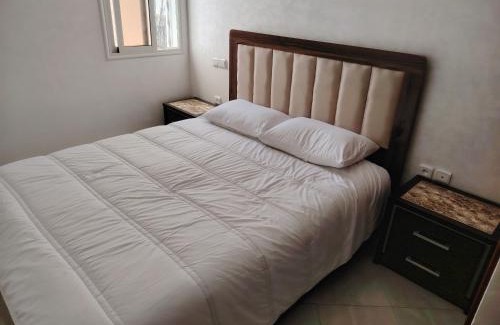 El Jadida Apartment | lumineux, or et ébène Mariés et familles