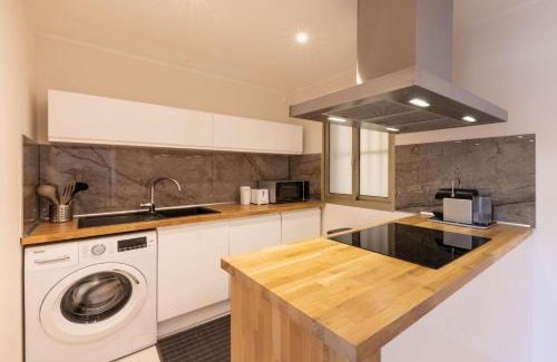 Saint-Laurent-du-Var Apartment | Lumineux, tout confort, Wifi & Terrace & Parking