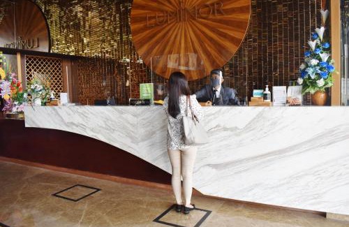 Sidoarjo Hotel | Luminor Hotel Airport Sidoarjo By WH , Best Choice and Strategic Location with a Rooftop area in Town