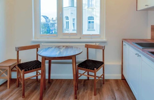 Warnemuende Apartment | Luminos Summary: Hist
