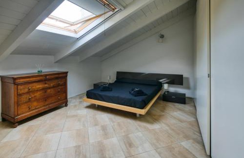 Borgo Pilonetto Apartment | Luminosa e accogliente Mansarda