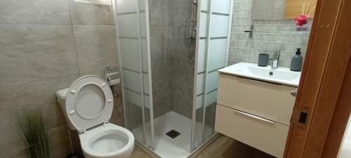 Sagunto Apartment | Luminoso apartamento en centro del pueblo con Wifi y A' A'