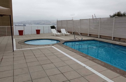 Playa Ancha Apartment | Luminosos Apartamento en Borde Bahía Valparaíso