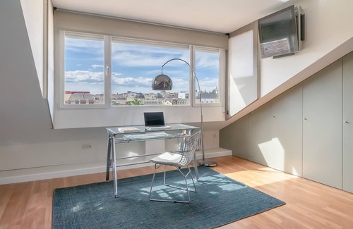 Recoletos Apartment | Luminous duplex penthouse in the Salamanca Neighborhood