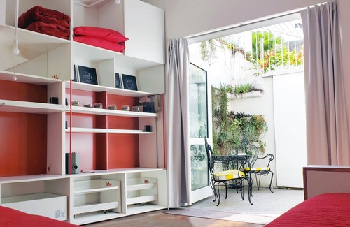 La Plata House | Luminous house with two patios and one bedroom near Paso Square