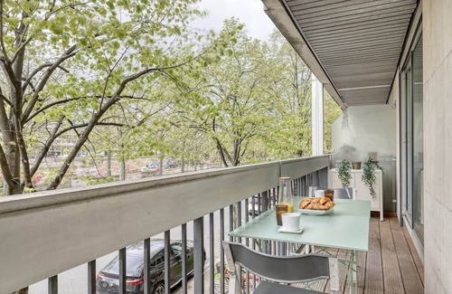 Bercy Apartment | Luminous & Modern Flat with Balcony Paris-Bastille