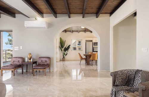 Chorafakia Villa | Luminus Arcus Villa