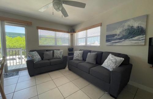 Marathon House | Luna Bay Breeze