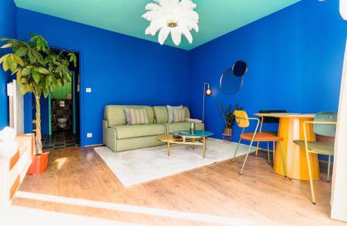 Sablon Apartment | Luna - Cosy Appartement 50m2 - Place Parking Privé -Ascenseur - Position Centrale Gare - Pompidou - Nouvelle Ville - 2 à 4 Personnes