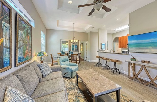 South Sarasota House | Luna Flores: Sleeps 16, Renovation, 2 Heated Pools