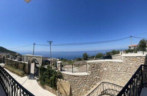 Dhermi Hotel | Luna Hotel