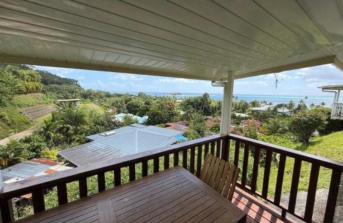 Teahupoo Ski Chalet | Luna's Home Raiatea