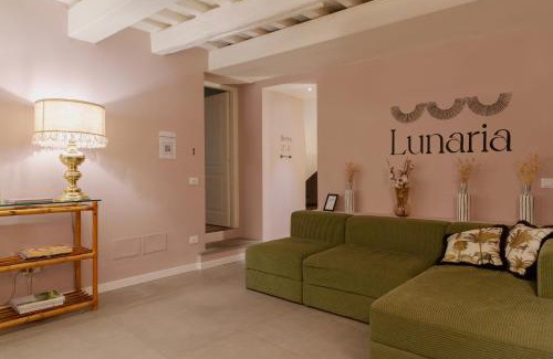Oltrarno Bed & Breakfast | Lunaria Suites - Fyodor Dostoyevsky's house