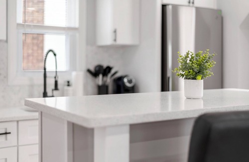 West Hempstead Apartment | LunaVista's Cozy Corner, 1B&1Bth