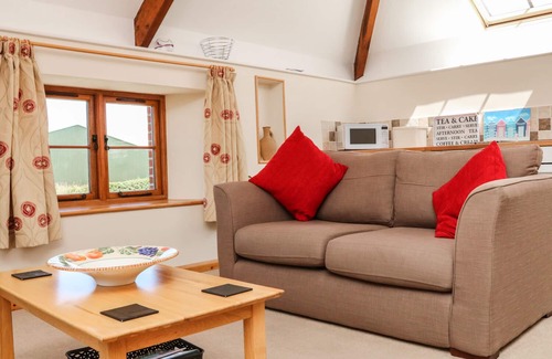 Torrington Cottage | LUNDY VIEW COTTAGE, character holiday cottage in Great Torrington