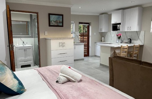 Berea House | Luneburgh Cottages