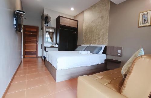 Central Seberang Perai House | Lung Tok Entreprise 茶馆民宿