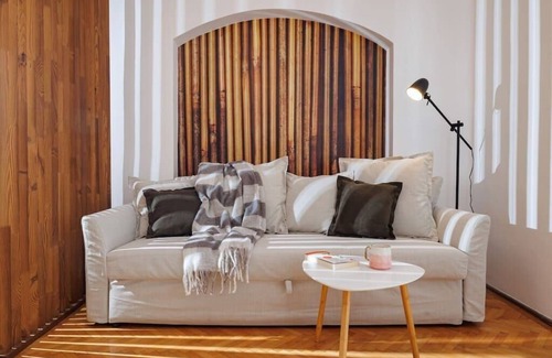 Centrul Vechi Apartment | Lunga 16 Guesthouse in city center